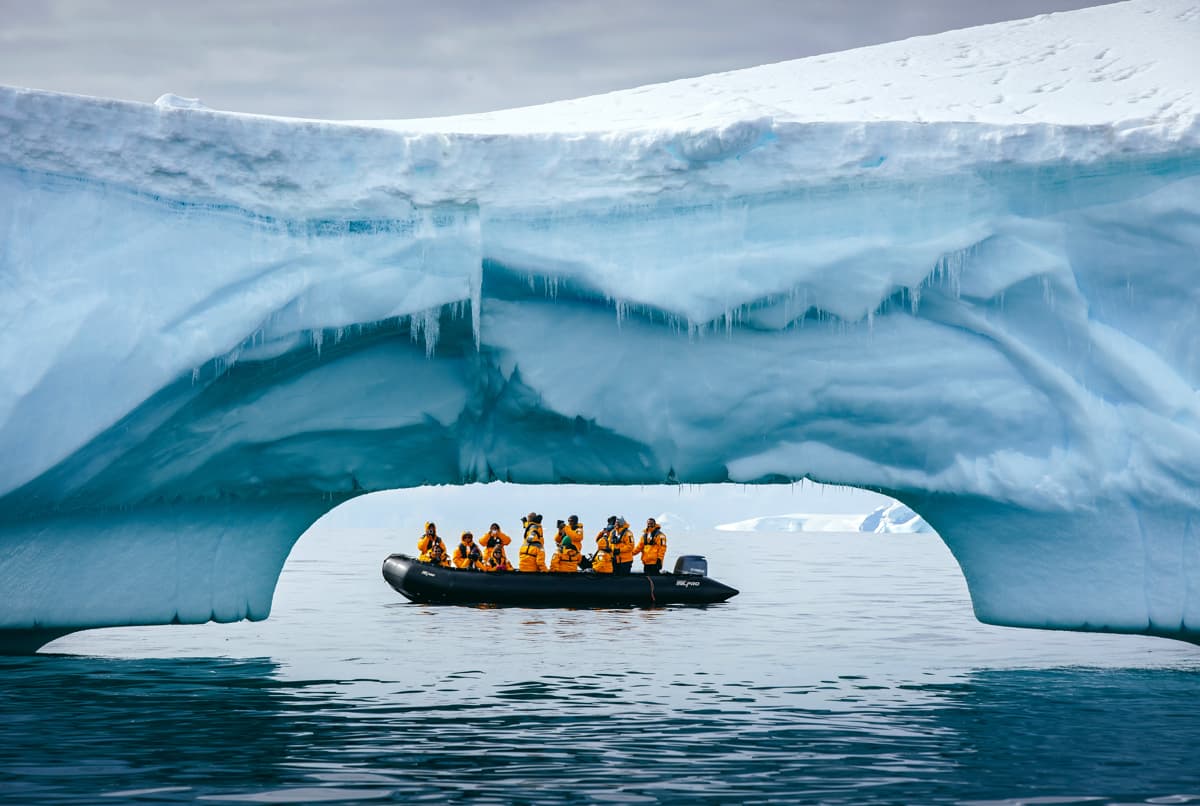 Croisière Antarctique 11 mars 2025 sur le navire World Explorer de 11