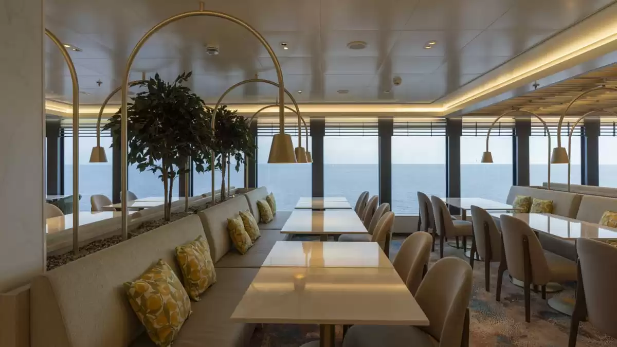 le Aroya :  cabine 122