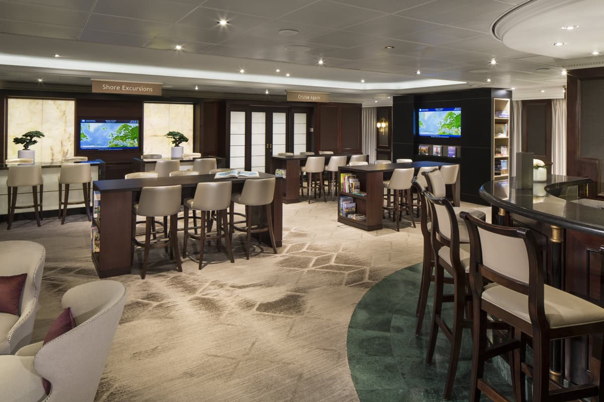 O Azamara Pursuit :  cabine 10