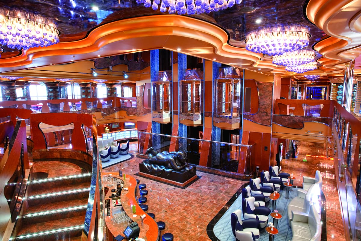 Croisières Costa Luminosa Tarifs et promos 2024, itinéraires, photos...