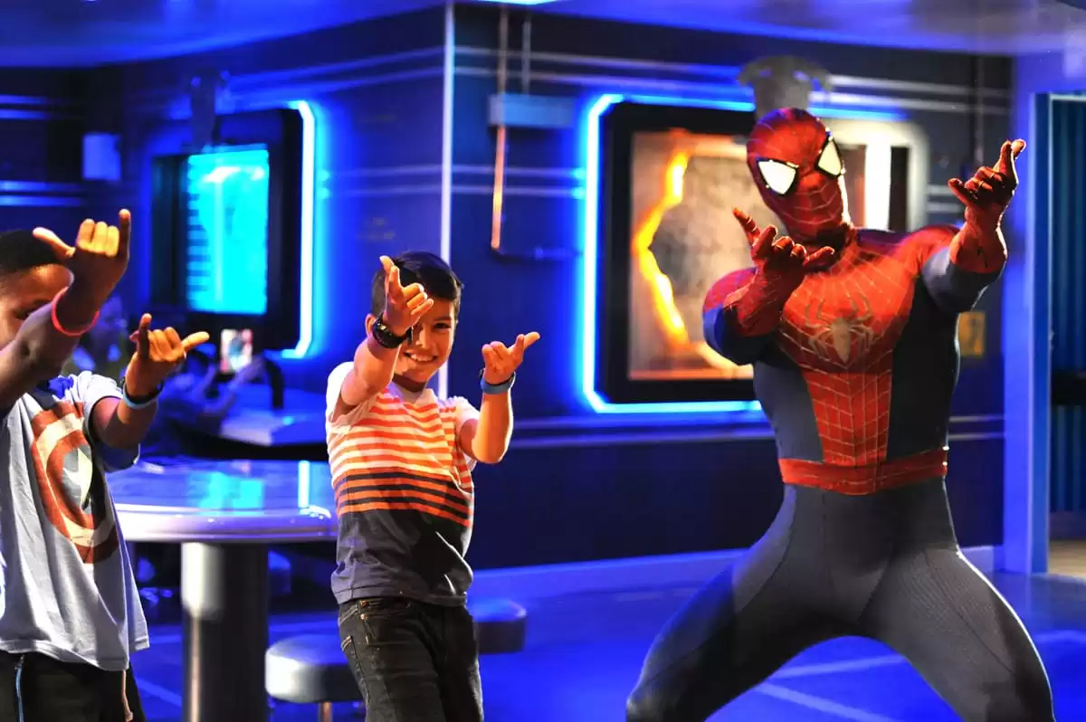 le Disney Wish  :  cabine 28