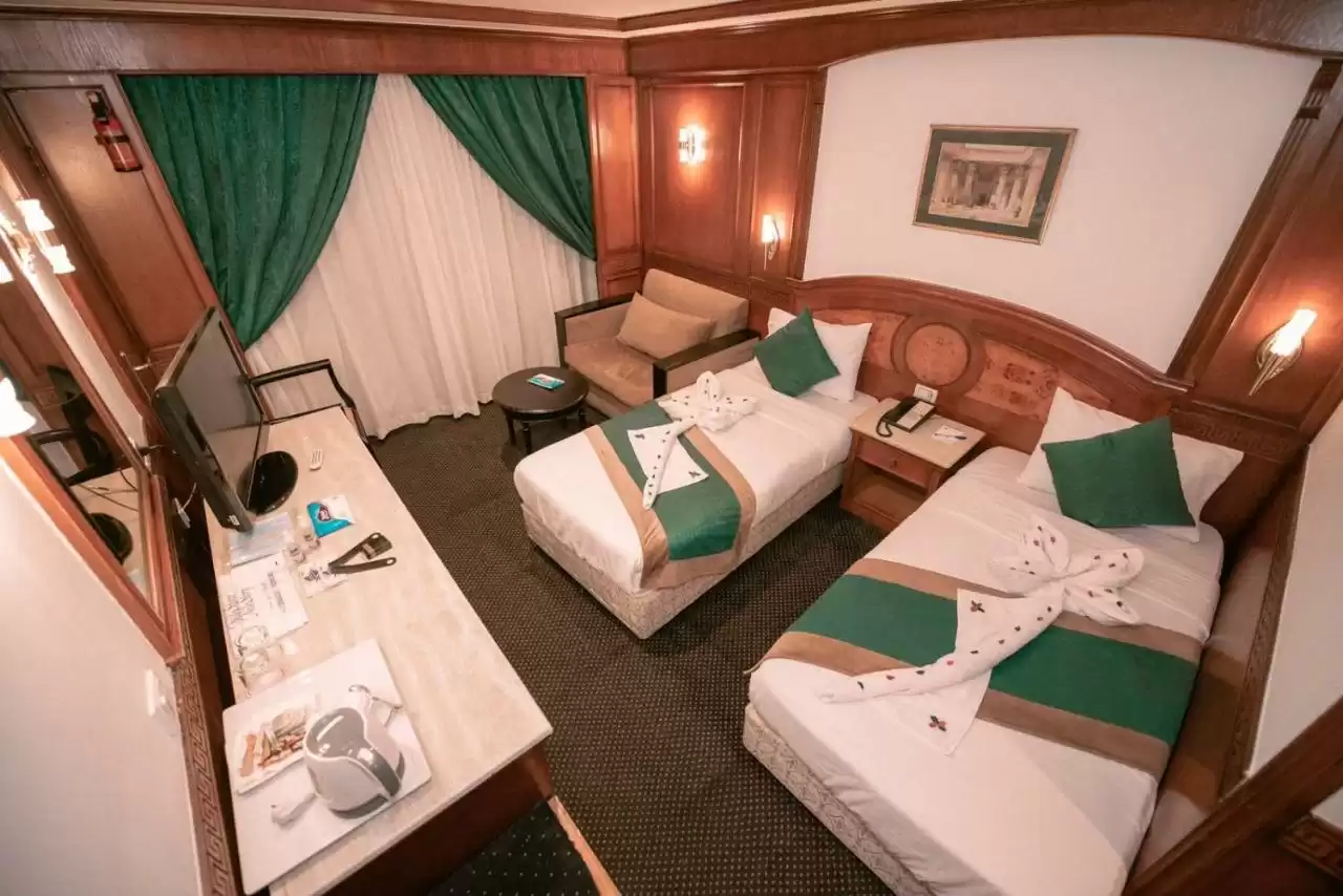 le MS Nile Story  :   2