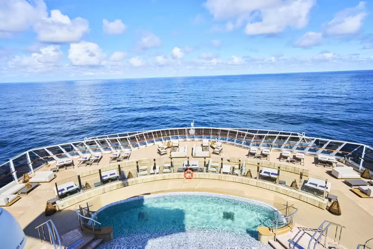 le EXPLORA II :  cabine 38