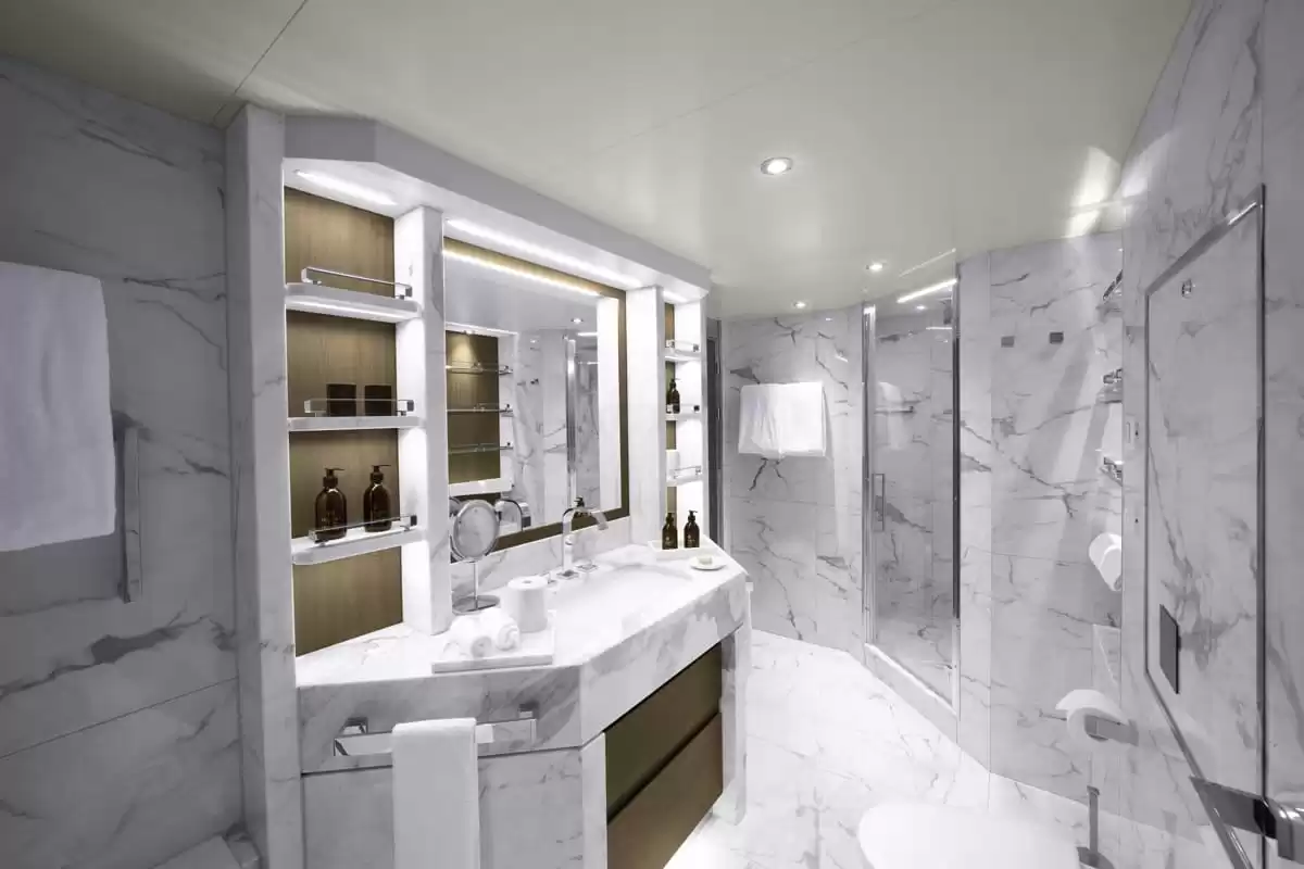 le EXPLORA II :   18