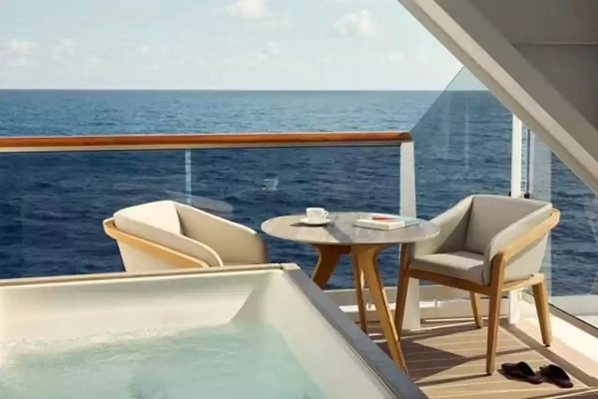 le EXPLORA III :   7