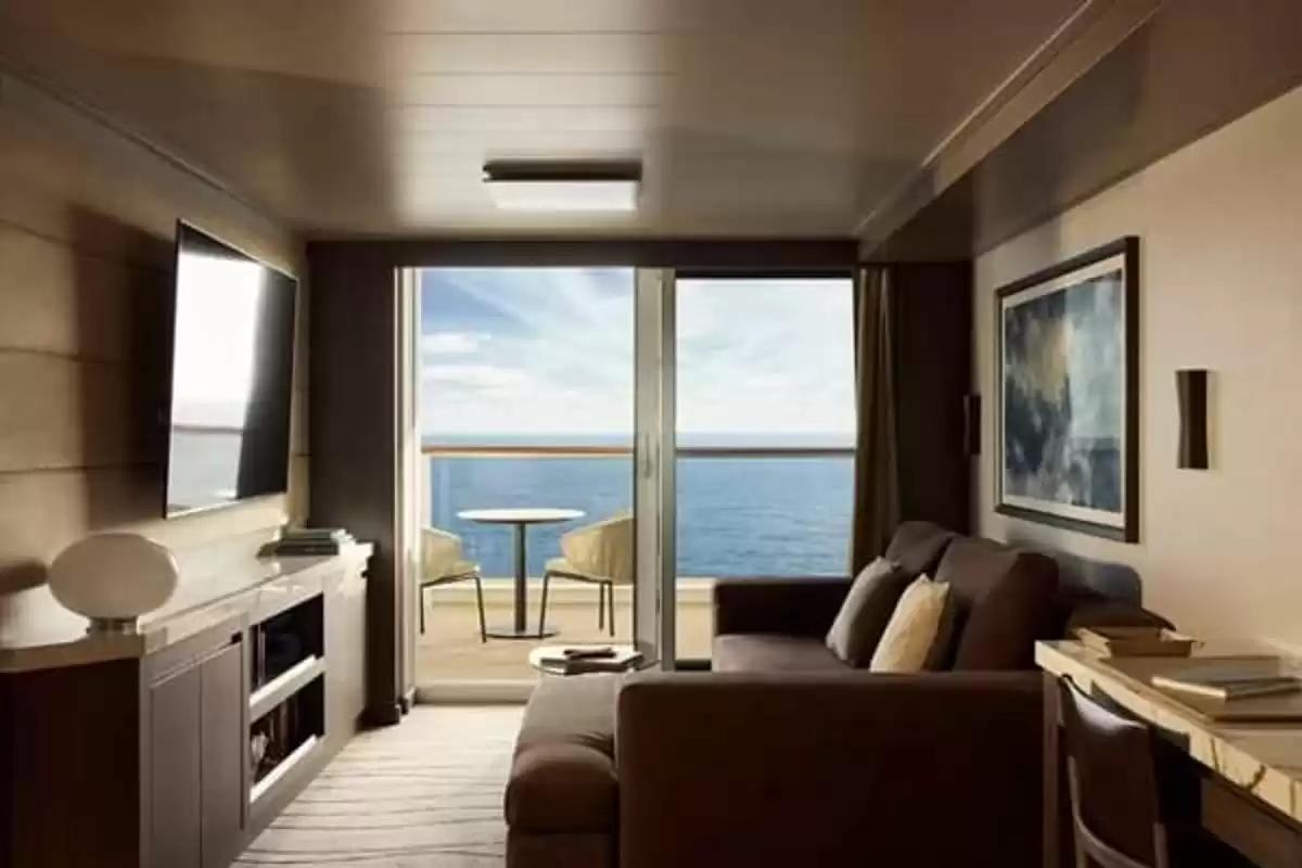 le EXPLORA III :   45