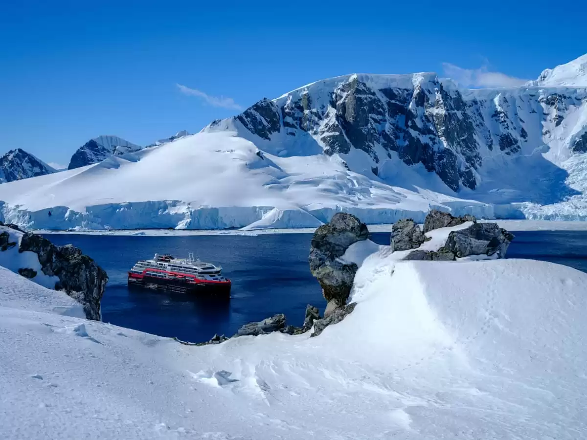 el MS Roald Amundsen :  cabine 68