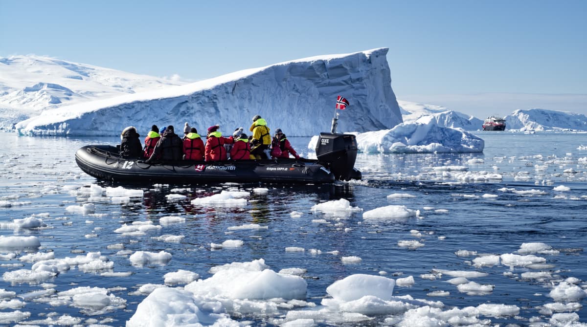 Croisi Re Islande F Ro Les Sur MS Spitsbergen Hurtigruten   Ms Spitsbergen 0yqw2b63r8csrbjrdxn3gh3hx8 