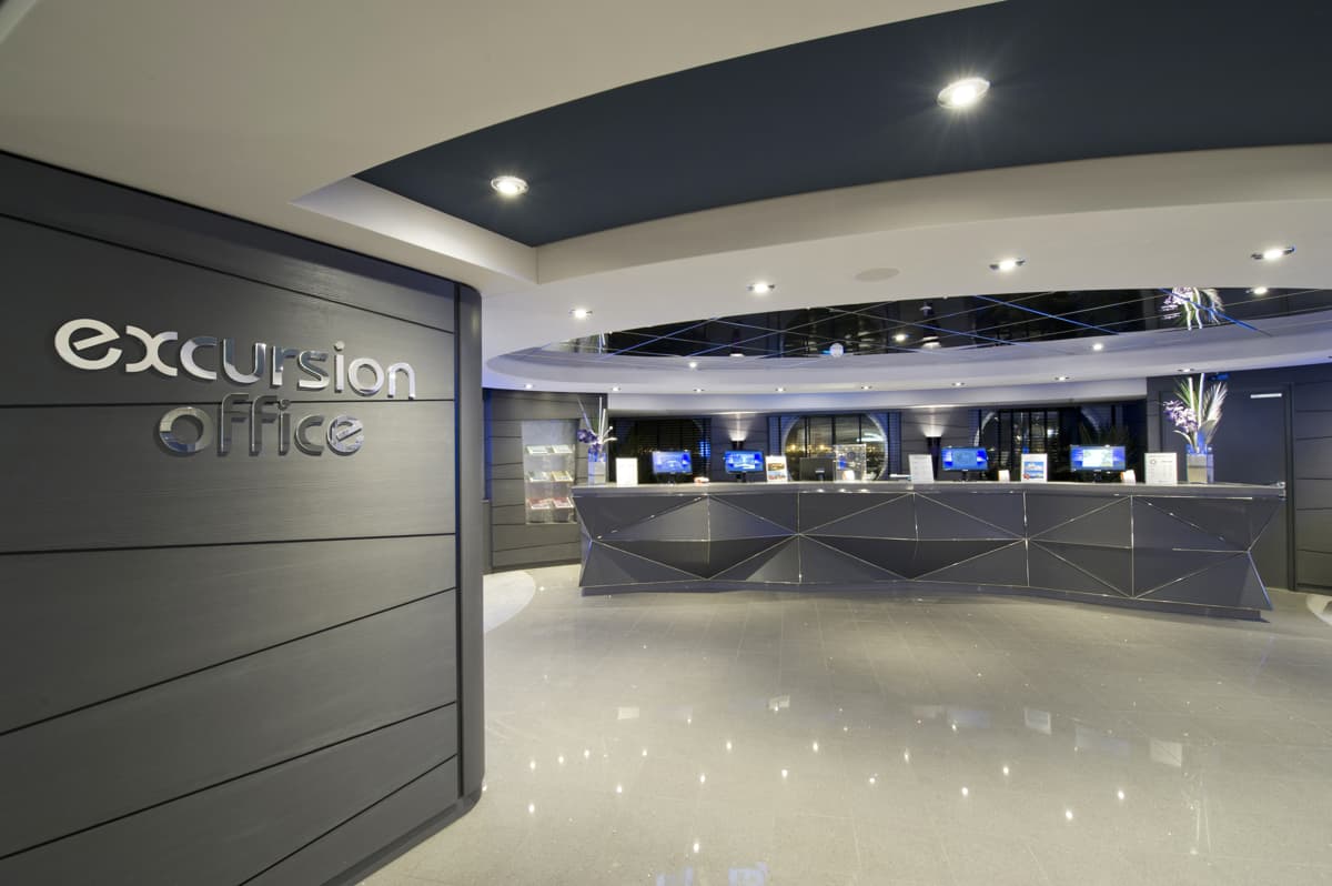 le : cabine 77