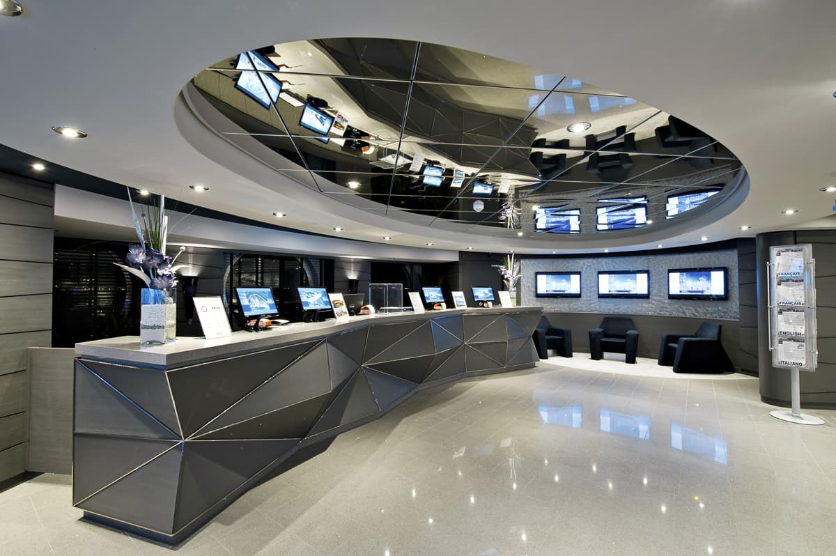 le : cabine 52