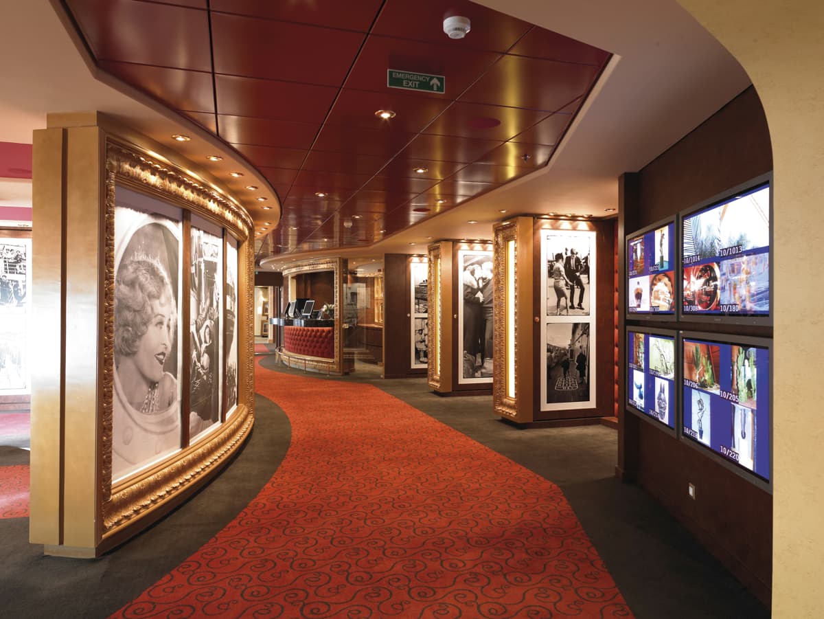 le : cabine 9
