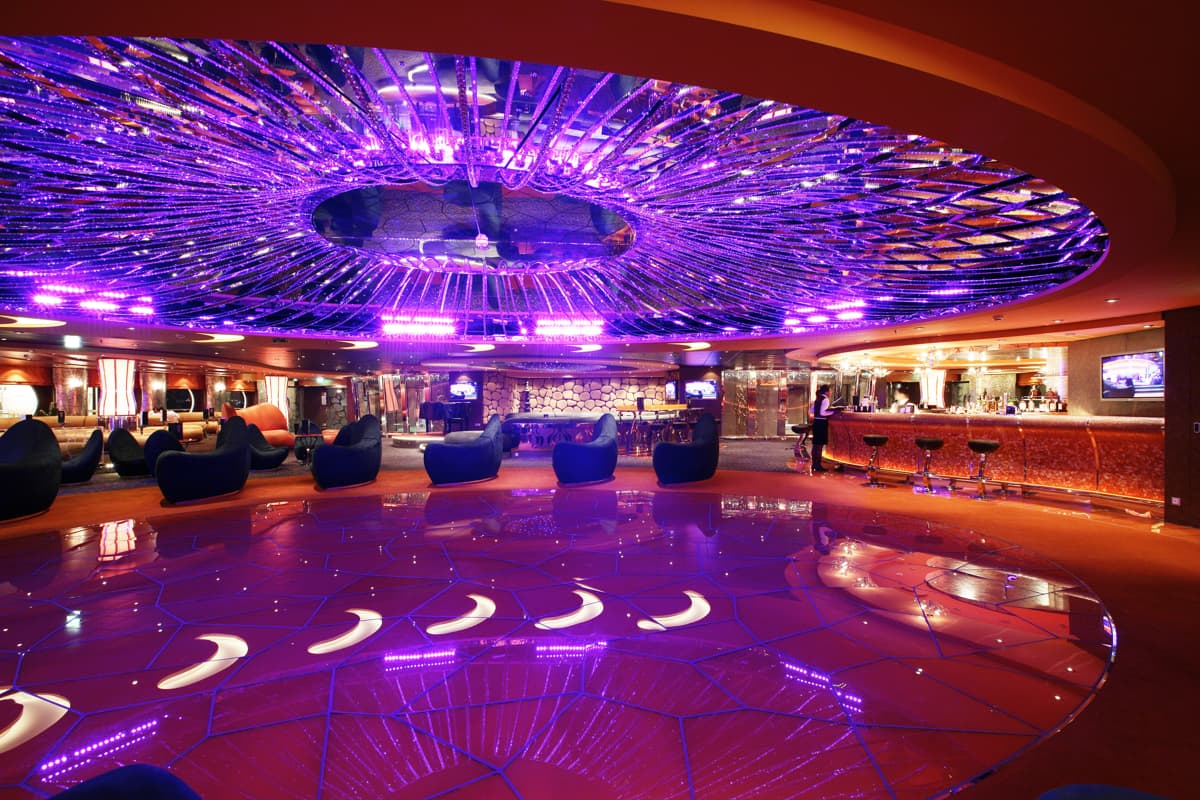 le : cabine 44