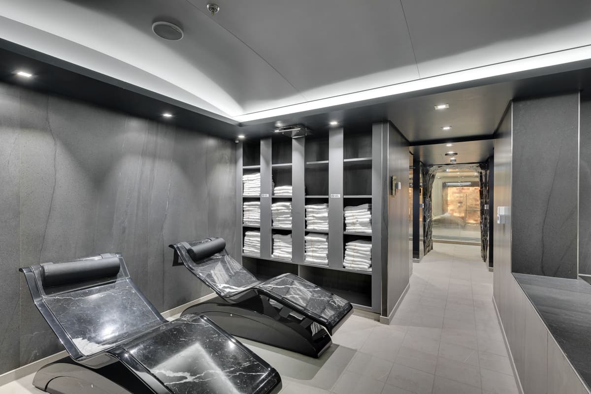 le : cabine 103