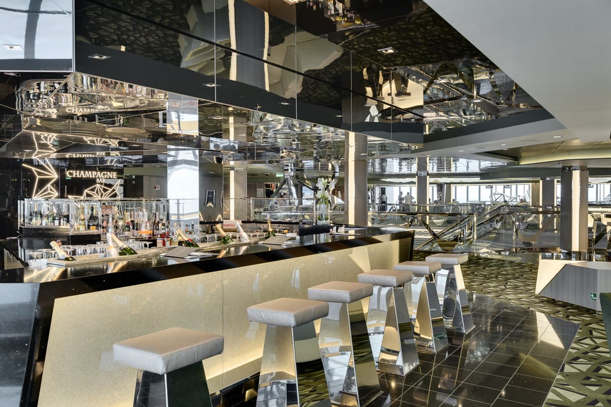 le : cabine 65