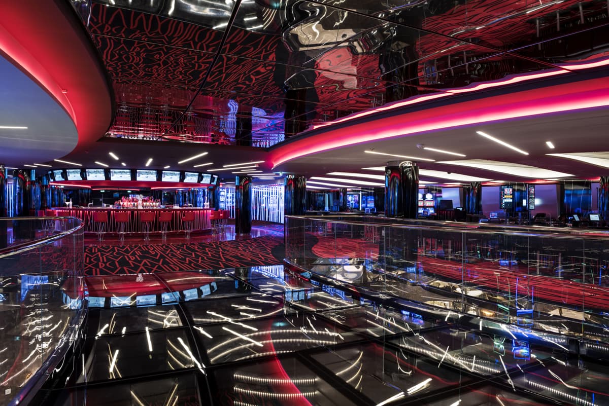 le : cabine 74