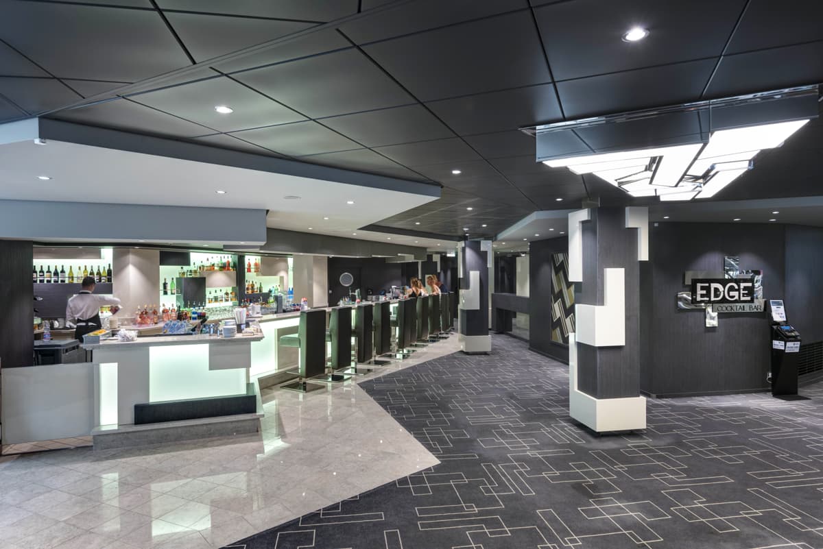 le : cabine 84