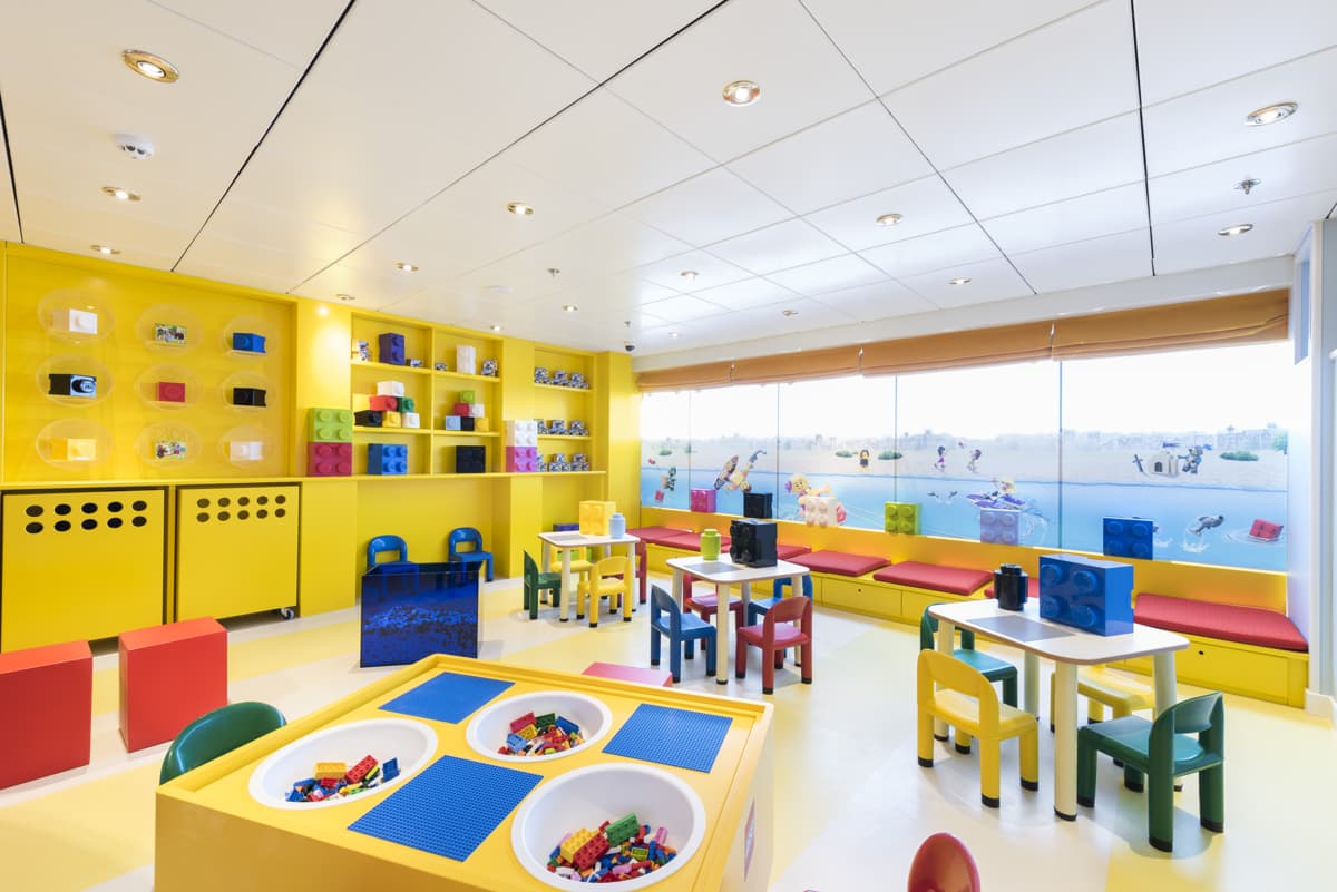 le : cabine 44