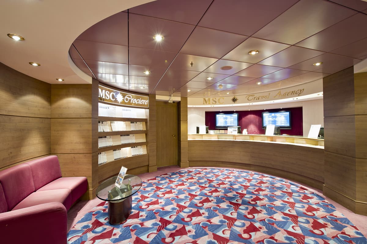 le : cabine 52
