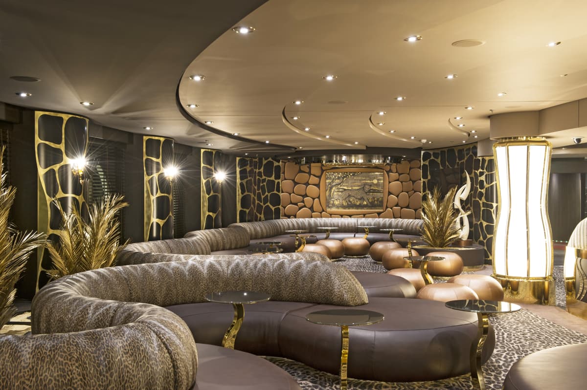 le : cabine 27