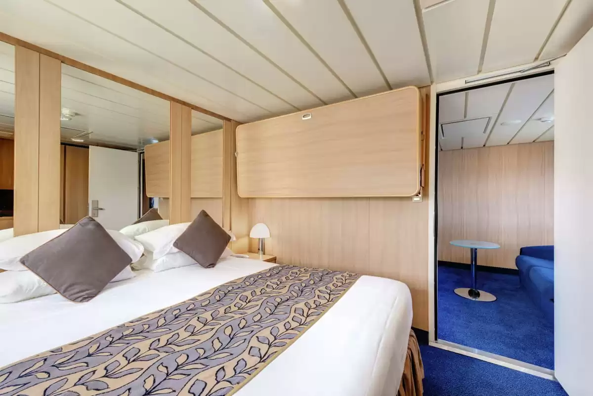 Il MSC Sinfonia :   1