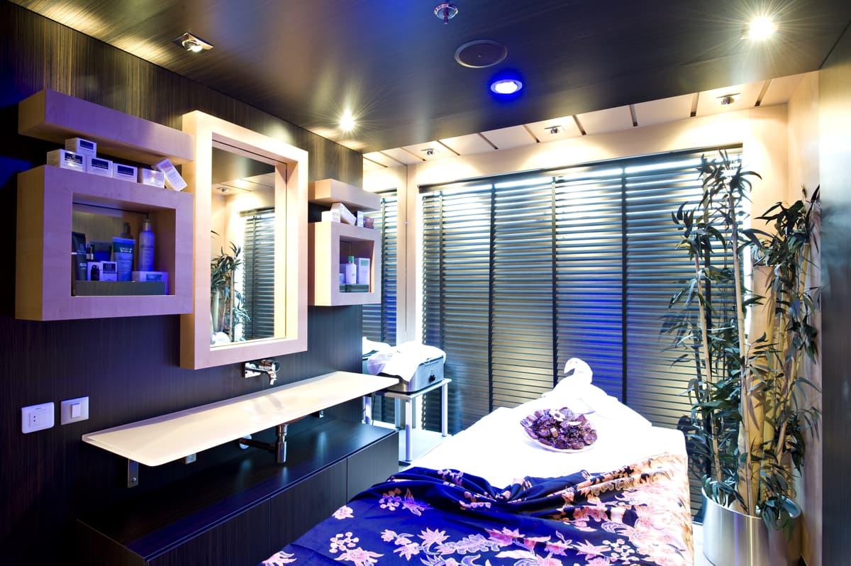 le : cabine 114
