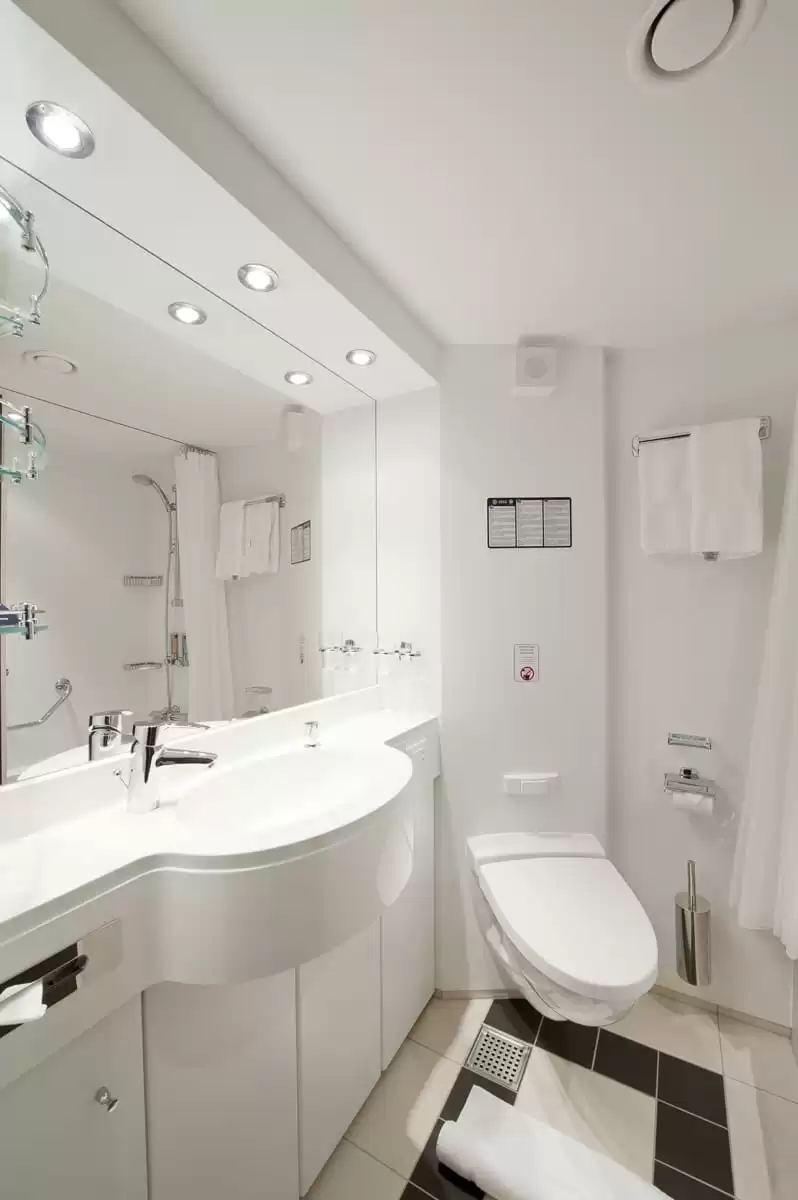 le MSC Splendida :   4