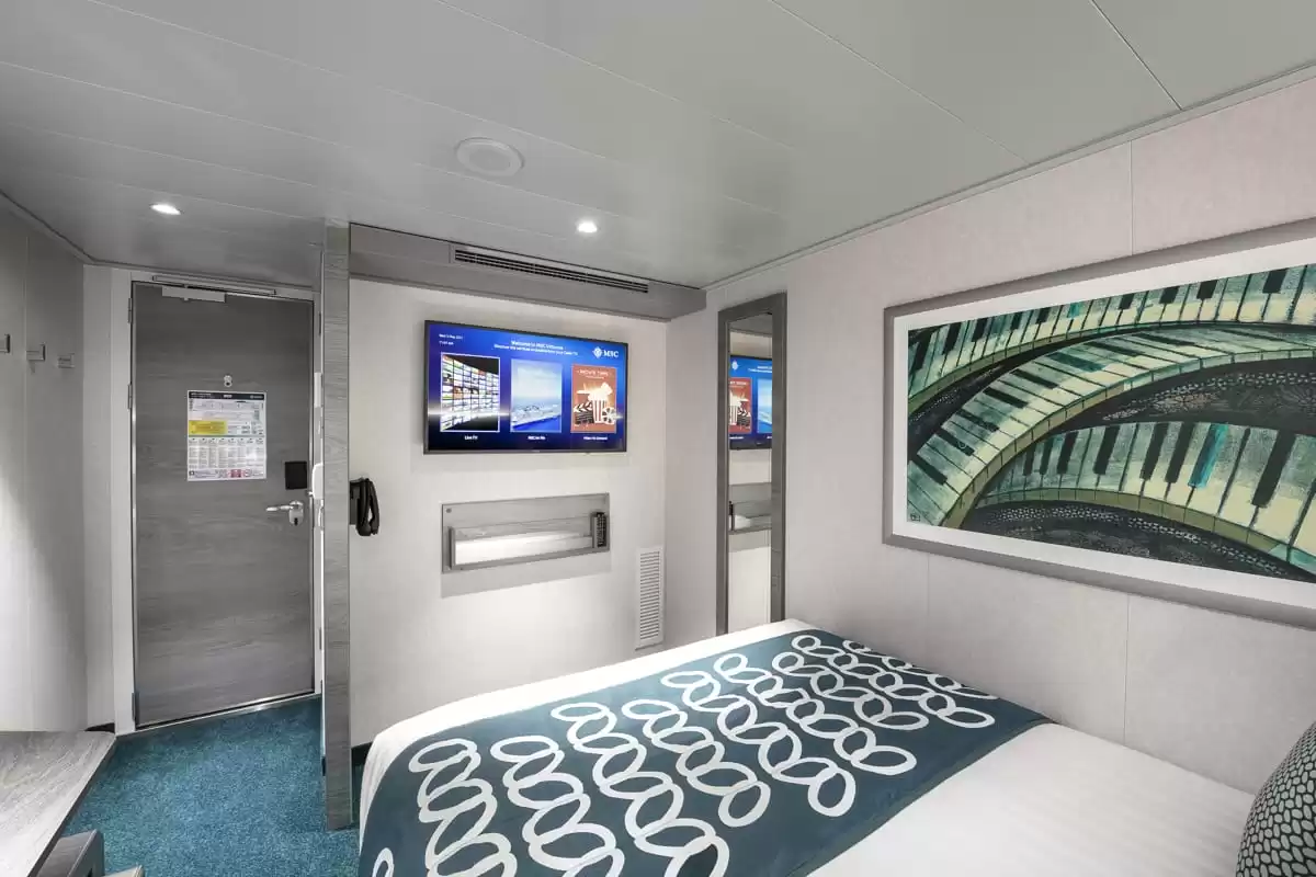 le MSC Virtuosa :   65