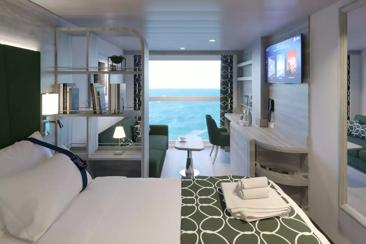 le MSC World America  :   21