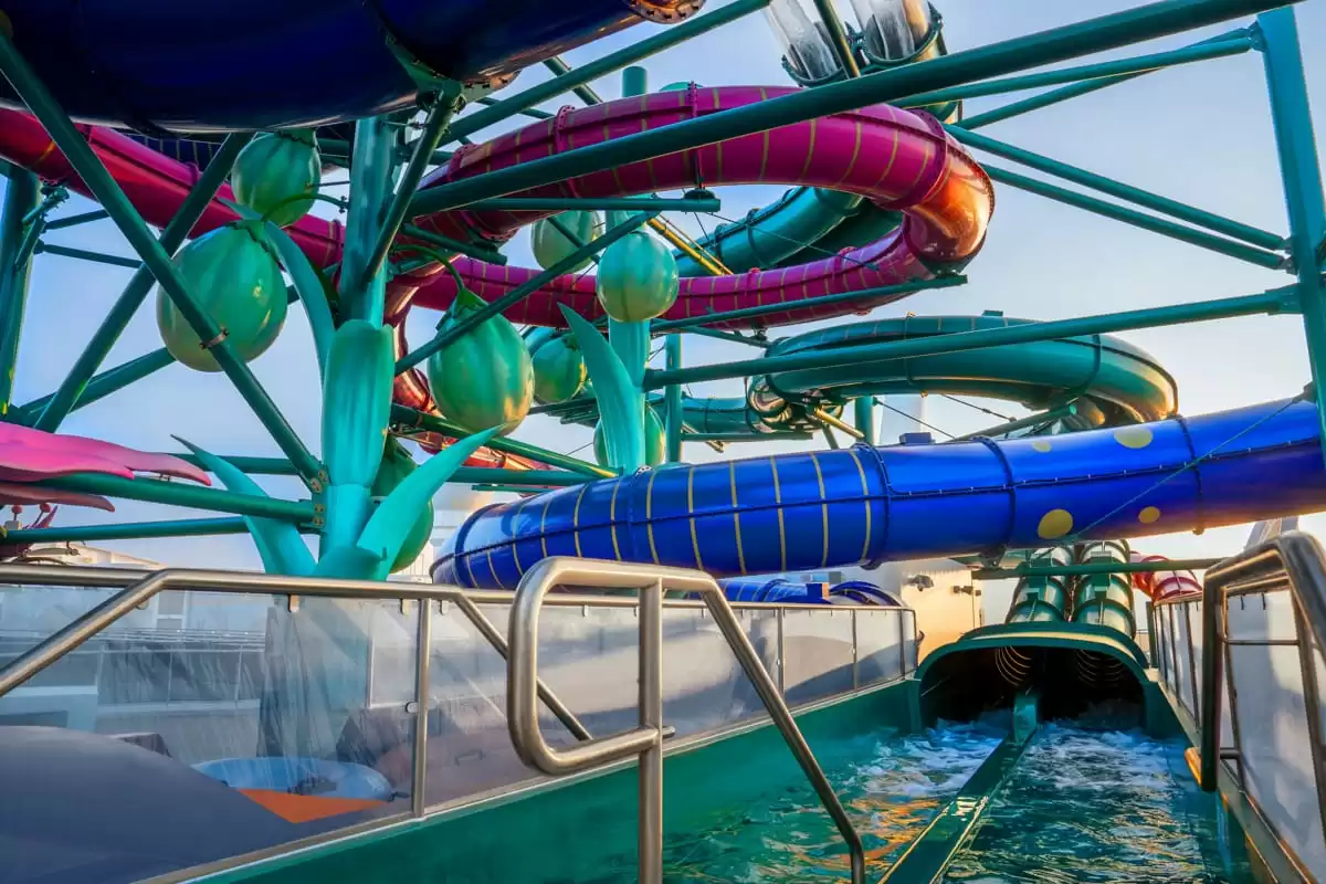 Il MSC World Asia  :  cabine 9