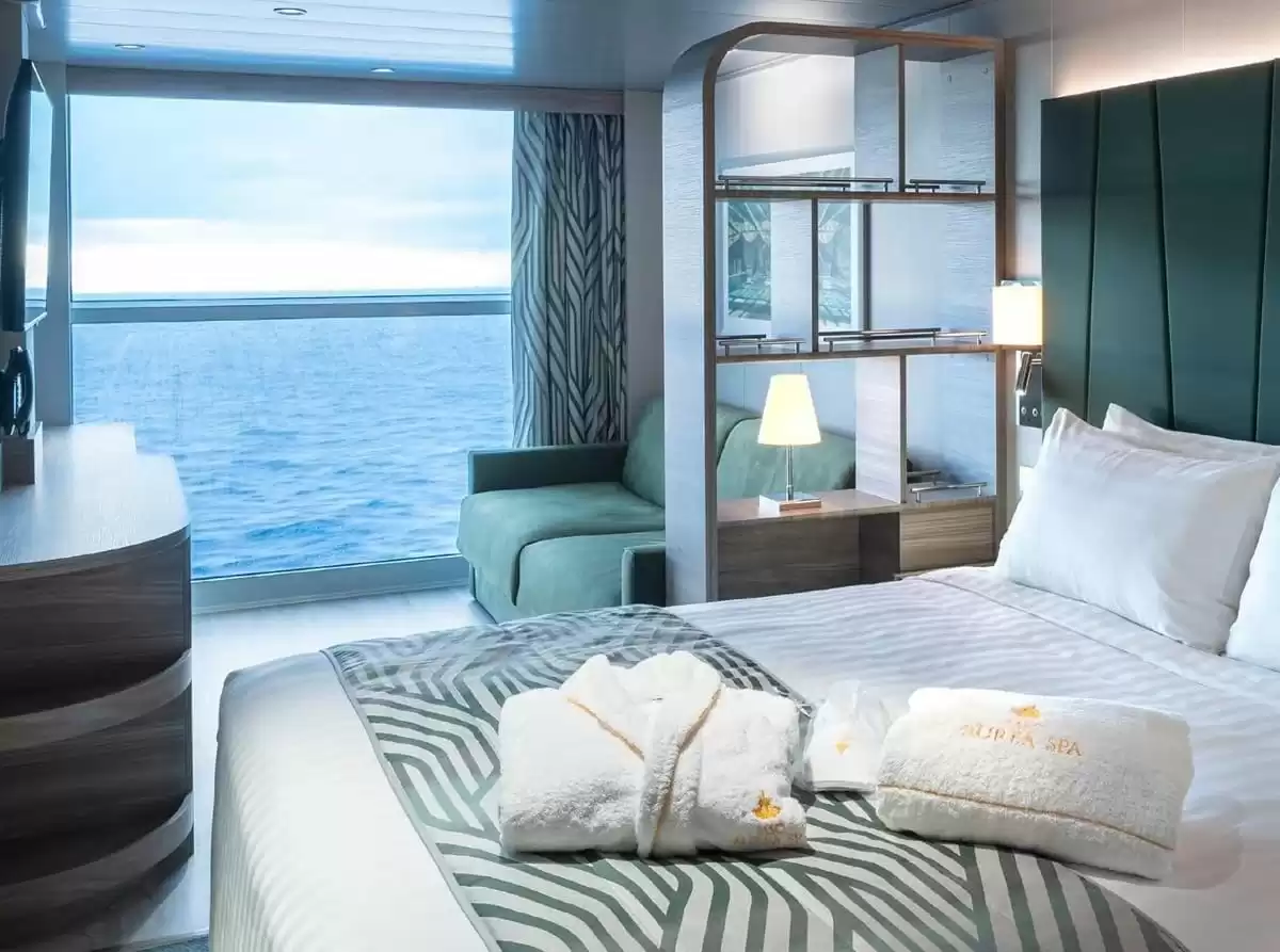 Il MSC World Asia  :   32