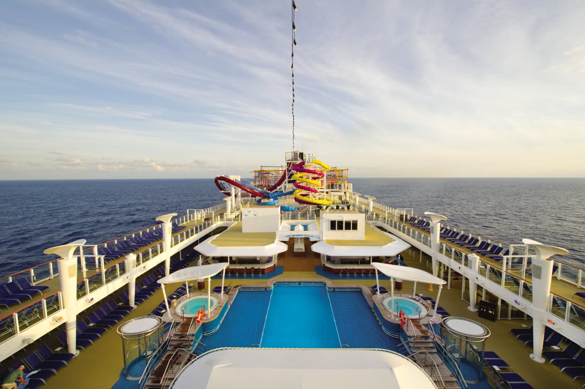 Crociere Norwegian Breakaway Tariffe e Promo 2024, itinerari, foto...