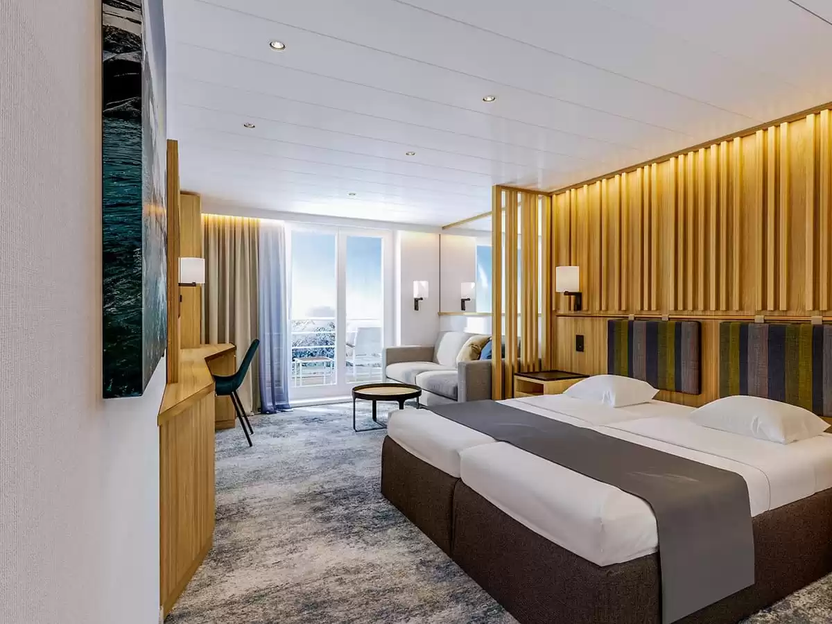 le Ultramarine :   1