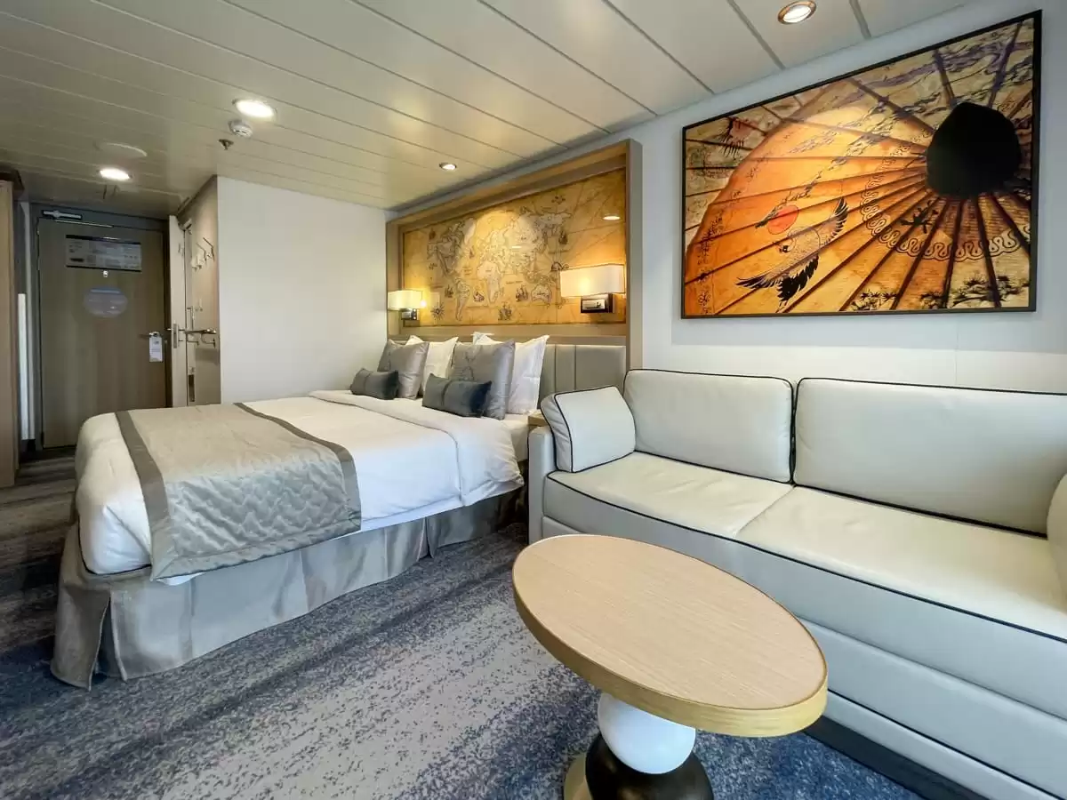 le Ocean Explorer :   5