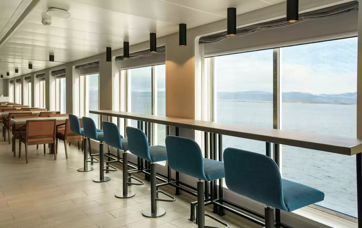 le Ultramarine :  cabine 49