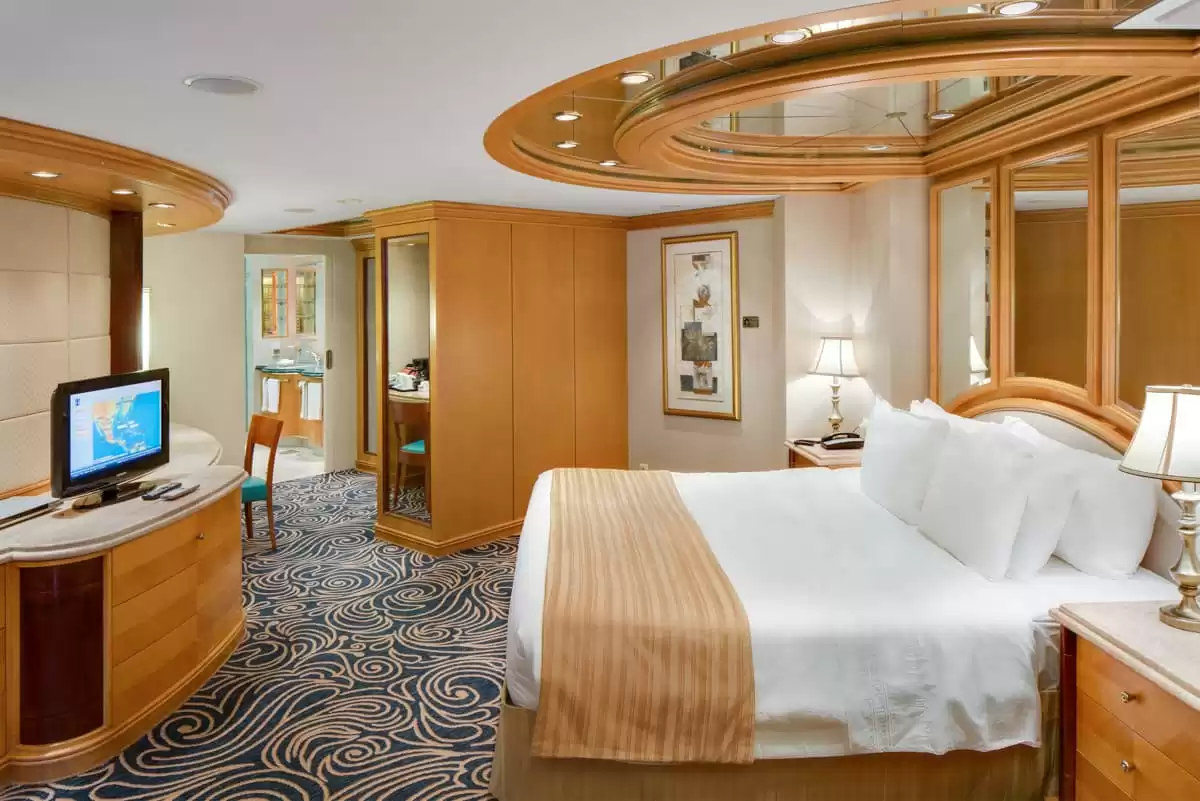 Il Enchantment of the Seas :   17