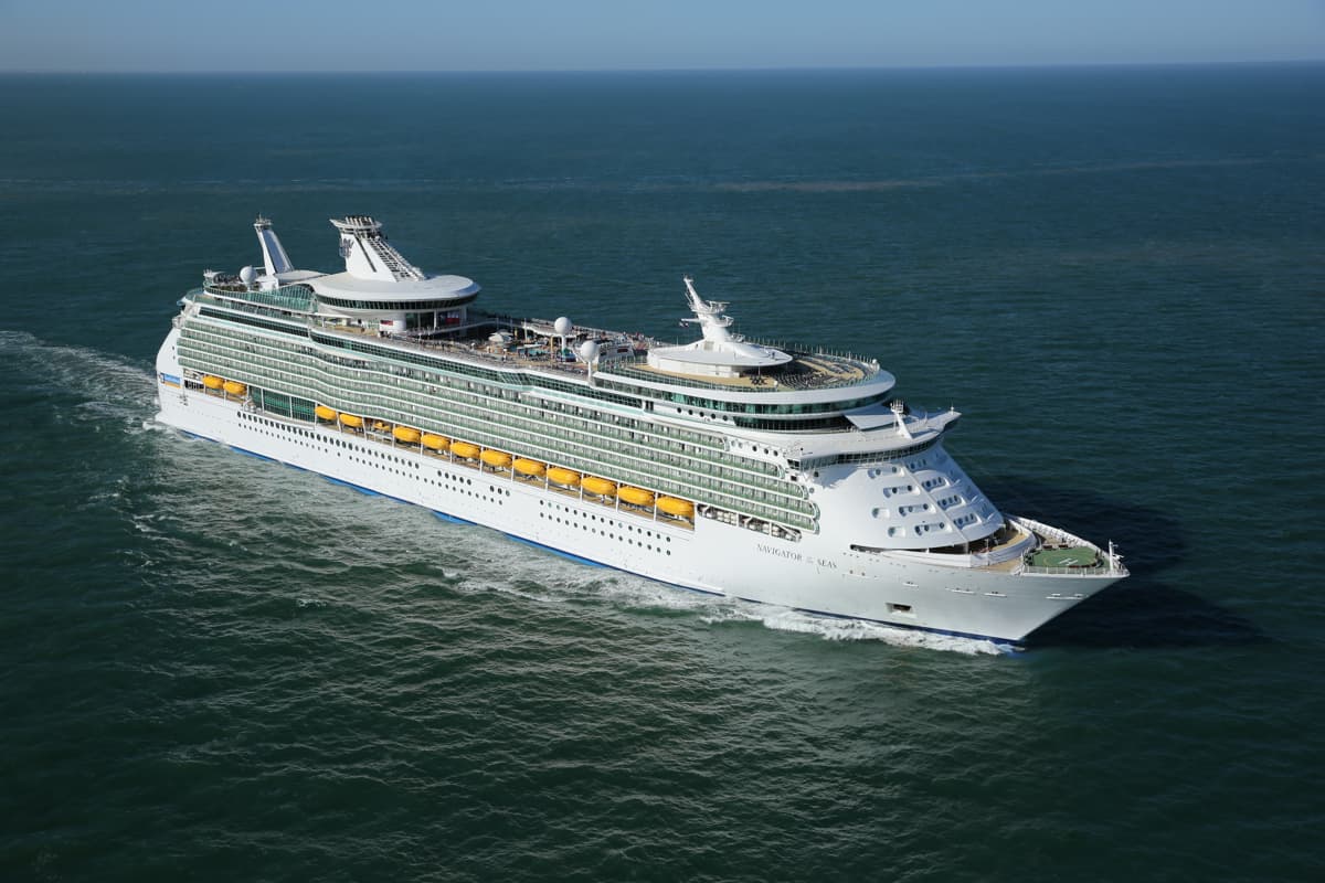 Crociere Navigator of the Seas Tariffe e Promo 2023, itinerari, foto...