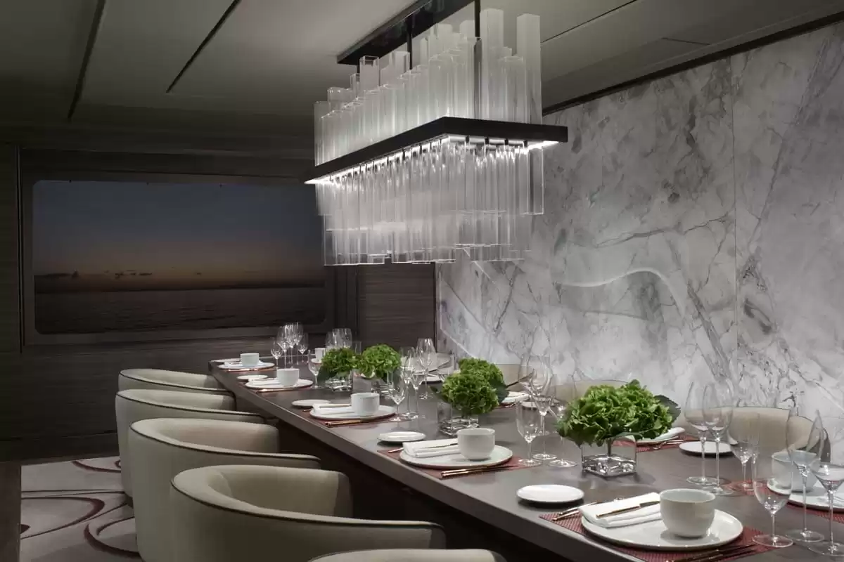 le Evrima :  cabine 15