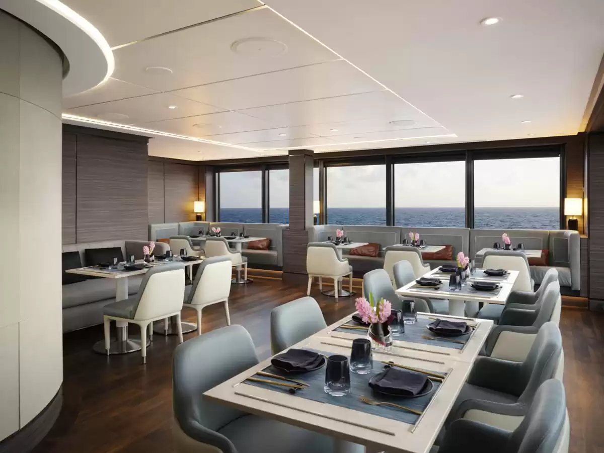 le Evrima :  cabine 1