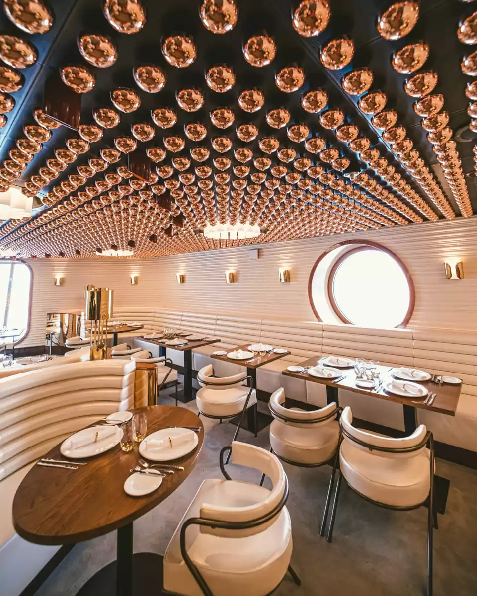 le Resilient Lady :  cabine 21