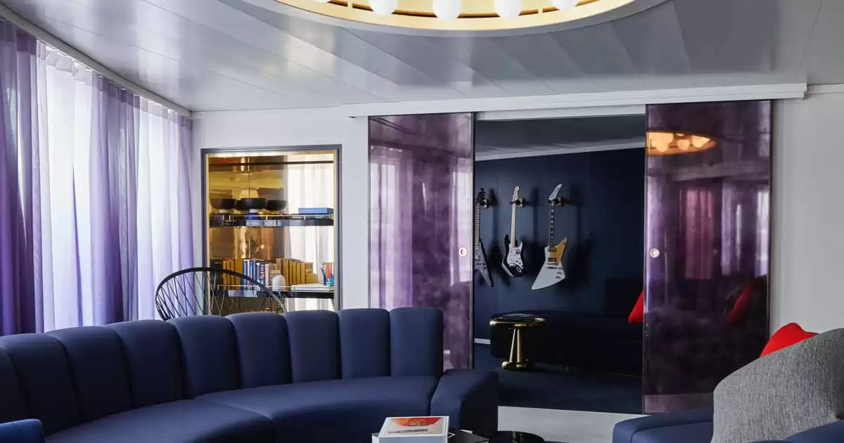 le Resilient Lady :   11