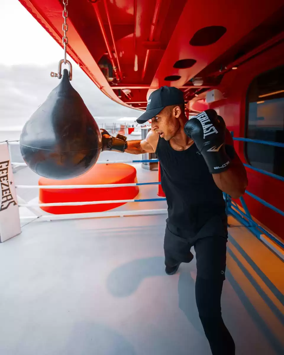 le Scarlet Lady :  cabine 127