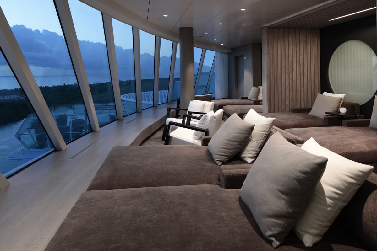 le : cabine 106