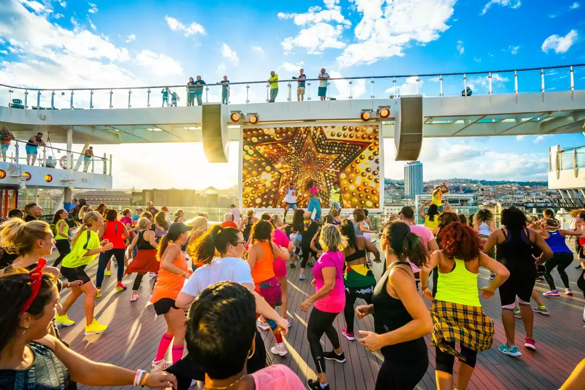 le Costa Toscana Zumba :  cabine 1