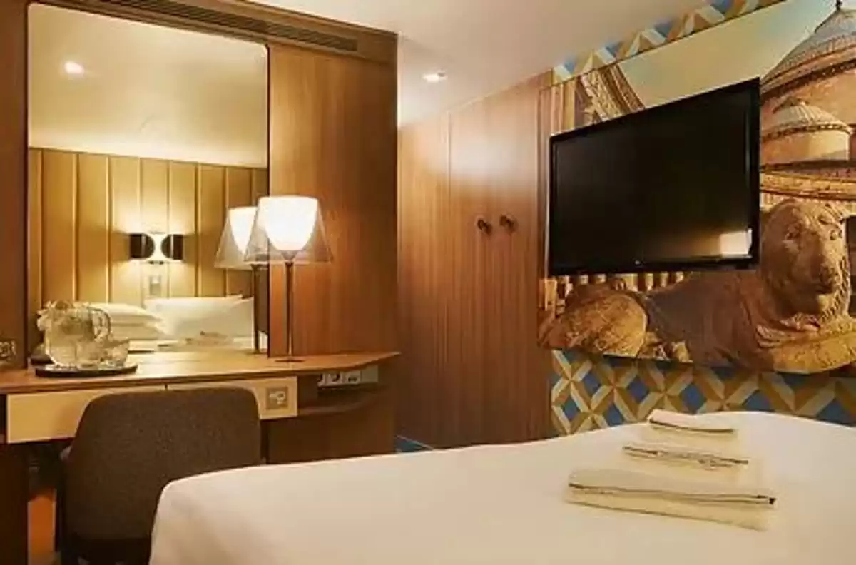 le Costa Toscana Zumba :   33