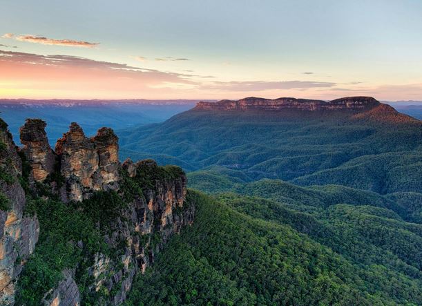 Blue mountains